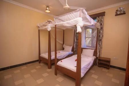 Mnarani Beach Cottages - 28