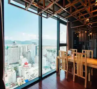 Maple & Apartment - 87