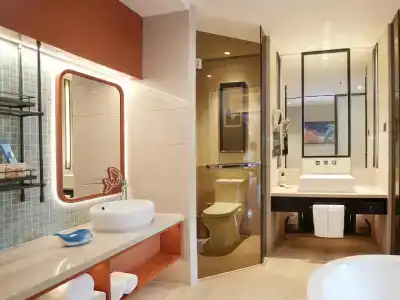 Pullman Oceanview Sanya Bay Resort & Spa - 18