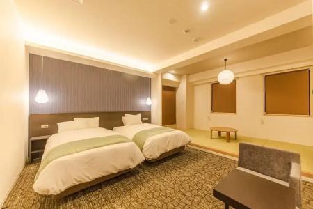 M's Plus Shijo Omiya - 8