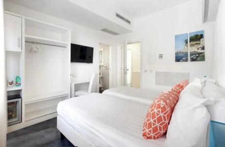 Tasso Suites & Spa - 52