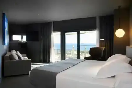 Barcelona Princess - 8