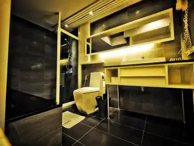 Paragon Inn - 67