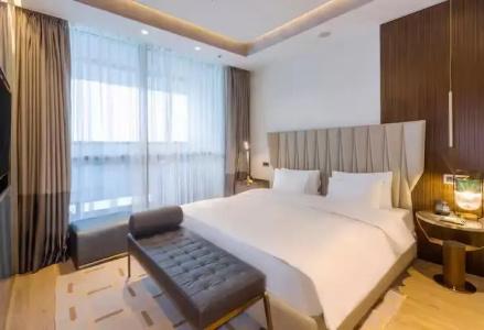 Hilton Regency - 47