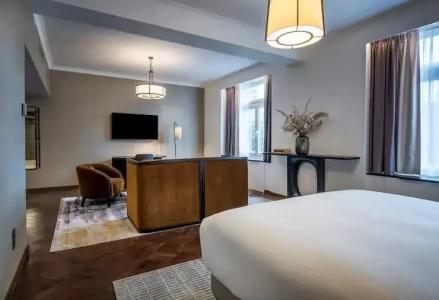 DoubleTree By Hilton Brussels City - 56