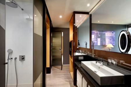 The Level at Melia Barcelona Sky - 45