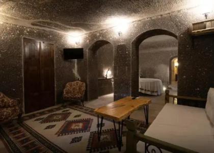 Grand Cave Suites - 78
