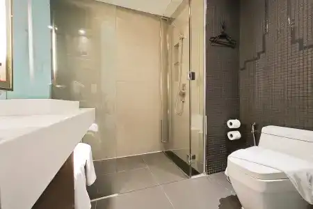 Galleria Sukhumvit 10 Bangkok by Compass Hospitality - 56