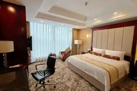 Soluxe Guangzhou - 85