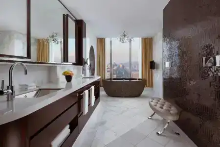 Ritz-Carlton - 15