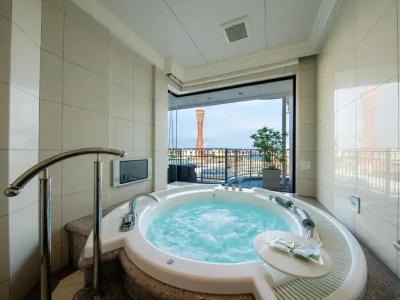 La Suite Kobe Harborland - 30
