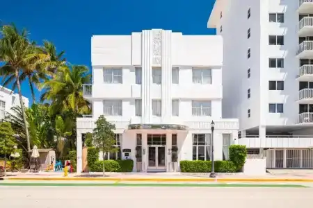 The Savoy & Beach Club - 46
