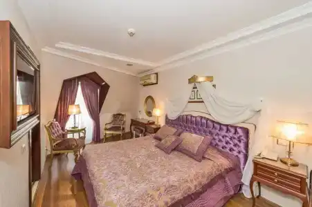 Daphne - 20