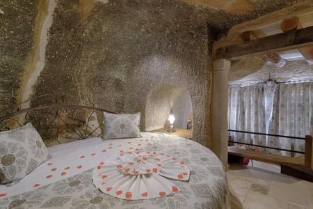 Hera Cave Suites - 139