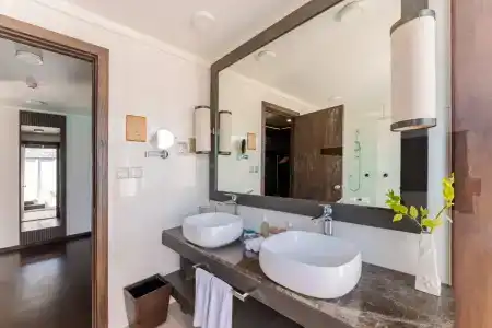 Veligandu Island Resort & Spa - 43