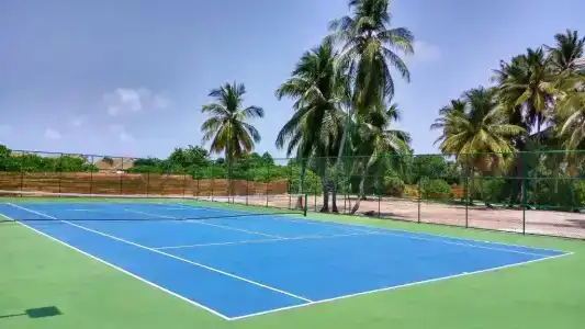 Kudafushi Resort & Spa - 16
