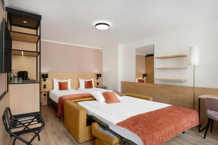 Bristol Budapest - 7