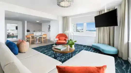 Yve Miami - 46