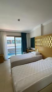 Aurasia Beach - 55
