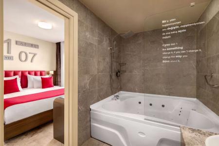 Ramada by Wyndham Istanbul Pera - 92