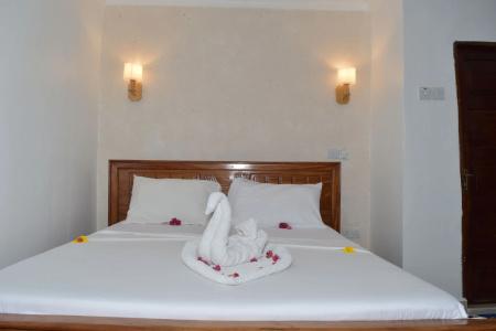 Chukwani Executive Inn - 3