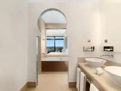 Hilton Ras Al Khaimah Beach Resort - 76