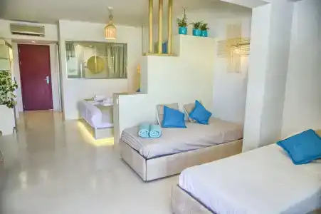 Alia Luxury Suites - 97