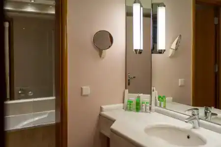 Rodos Park Suites & Spa - 19