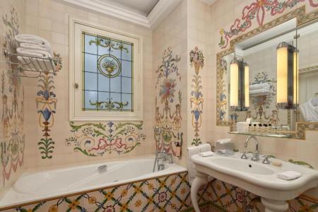 Hôtel Raphael - 124