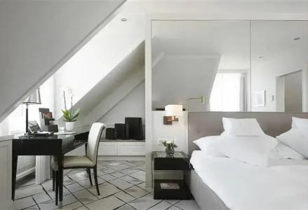 Storchen Zürich - Lifestyle boutique - 108