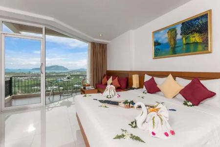 The View Rawada Phuket - 39