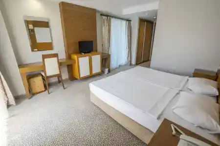 Mc Beach Park Resort - 3