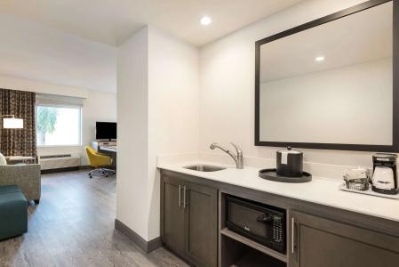 Hampton Inn & Suites Miami Wynwood Design District, Fl - 53