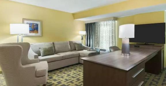 Hampton Inn & Suites Airport Avion Park Westshore - 71