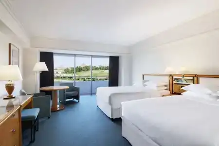 Sheraton Grande Tokyo Bay - 38