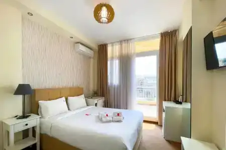 City Plaza  & Rooms - 23