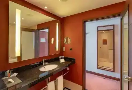 Hilton Warsaw City - 57