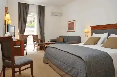 Athens Atrium & Jacuzzi Suites - 25