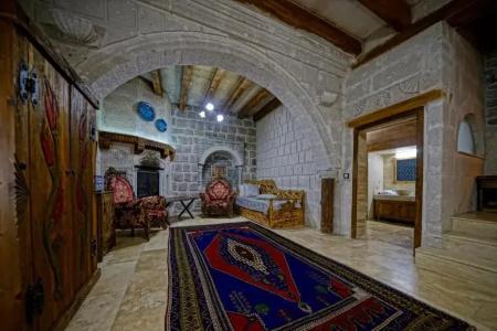 Holiday Cave - 46