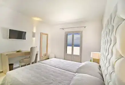 Santorini Palace - 76