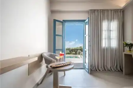 Aeifos Boutique - 76