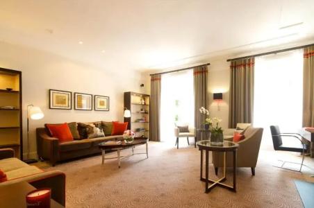 Taj 51 Buckingham Gate Suites and Residences - 75