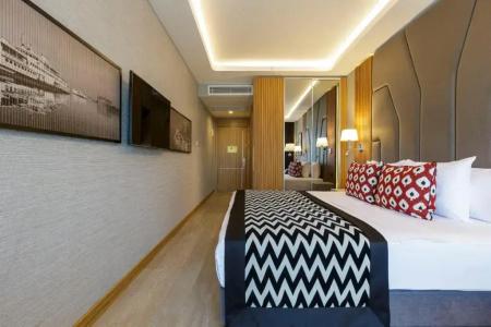 Ramada & Suites by Wyndham Istanbul Sisli - 53