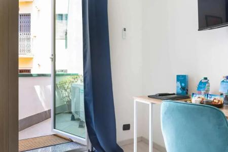 b&b Too Cute 2b Str8 - 76