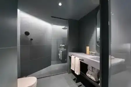 Barcelona Princess - 13