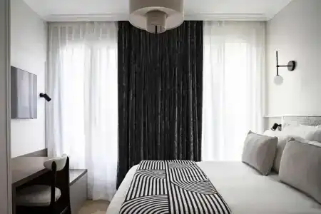 Best Western Paris Gare Saint Lazare - 16
