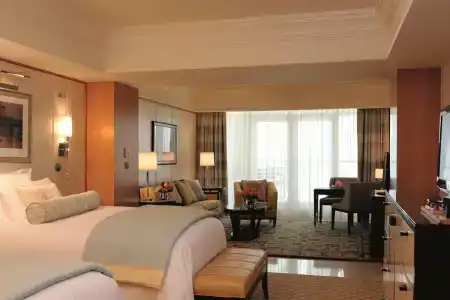 The Ritz-Carlton Executive Residences - 58
