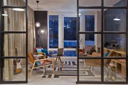 Moxy Berlin Humboldthain Park - 16