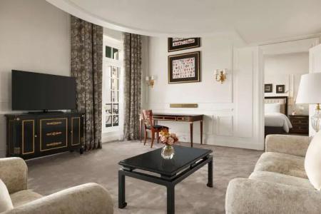 Shangri-La Paris - 60