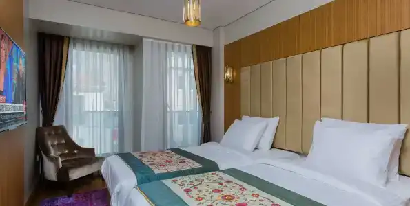 Obelisk & Suites - 59